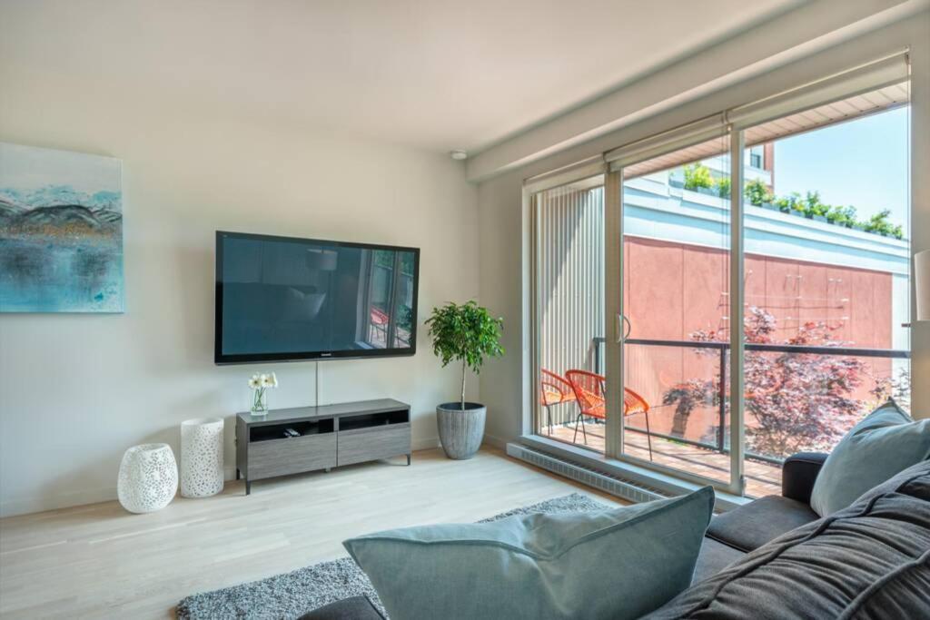Clean 3Rd Floor Executive 1 Bedroom Apt In Old Town China Town Victoria Eksteriør bilde