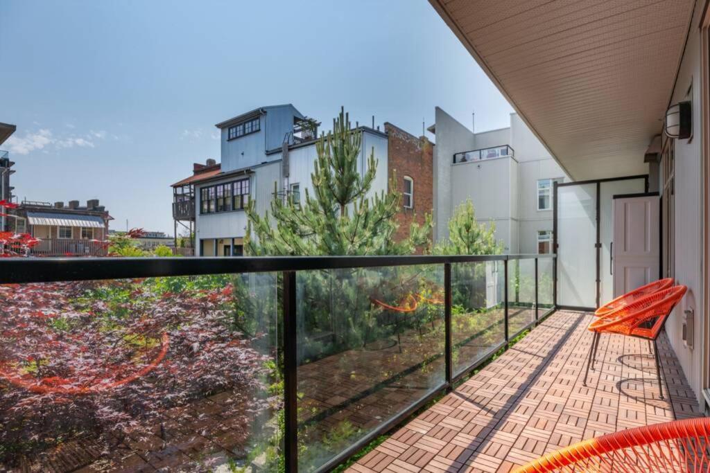 Clean 3Rd Floor Executive 1 Bedroom Apt In Old Town China Town Victoria Eksteriør bilde