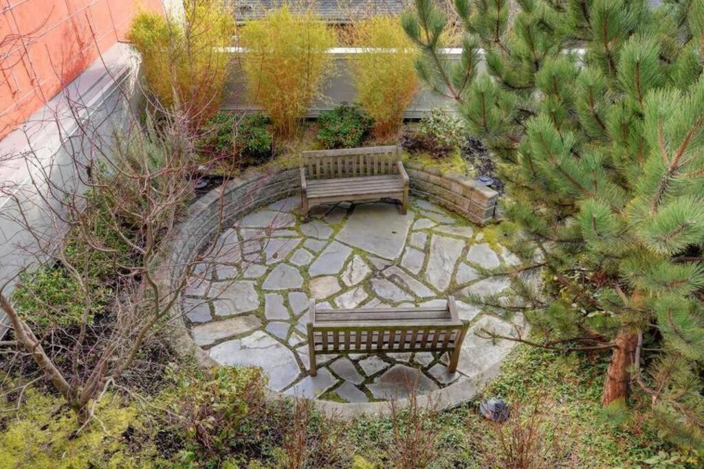Clean 3Rd Floor Executive 1 Bedroom Apt In Old Town China Town Victoria Eksteriør bilde