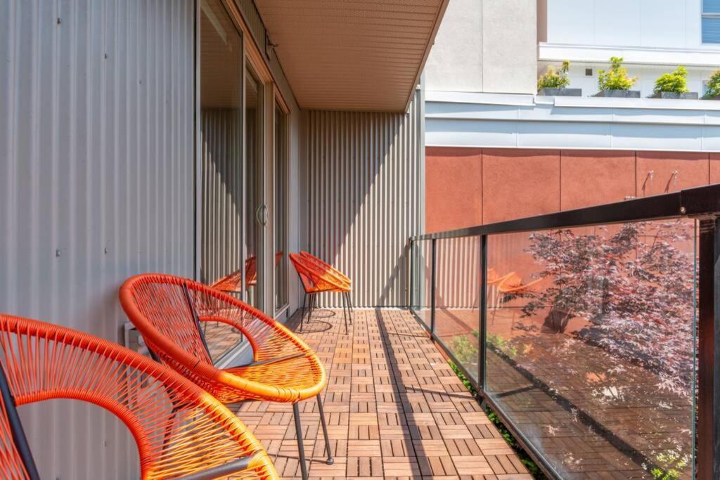 Clean 3Rd Floor Executive 1 Bedroom Apt In Old Town China Town Victoria Eksteriør bilde